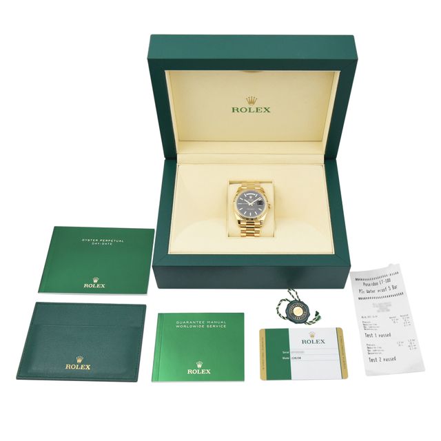Rolex Day-Date 40 228238 Image 6